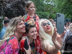 'We're coming for your children', drag marchers stir controversy with cheeky chant at NYC's pride event | Video