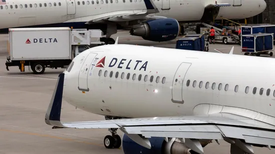 Alleged Passenger threats force NJ-bound Delta flight to make emergency landing in Boston