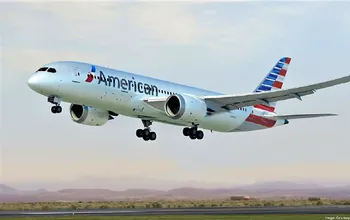 How American Airlines Pilot Avoided Midair Collision With United Airlines Plane