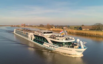 Riviera River Cruises Offering Spring Sale for Those Who Book in October