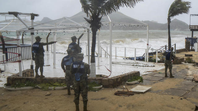 Norma makes landfall near Mexico's Los Cabos resorts