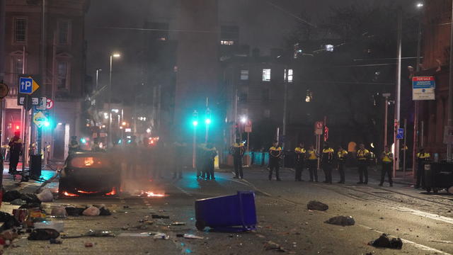 Violence erupts in Dublin in response to knife attack that wounded 3 children