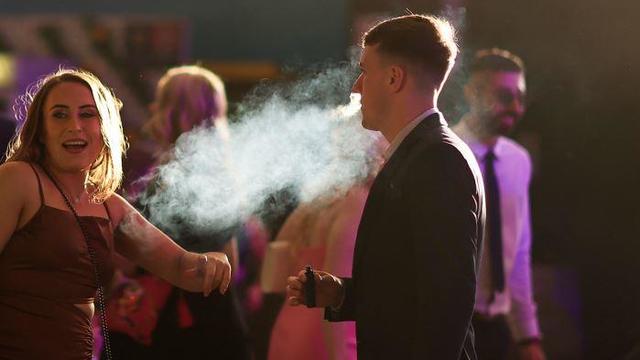 Australia to ban import of disposable vapes, citing "disturbing" increase in youth addiction