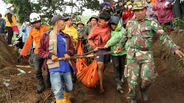 Indonesia volcano death toll rises to 23 after rescuers find body of last missing hiker on Mount Marapi