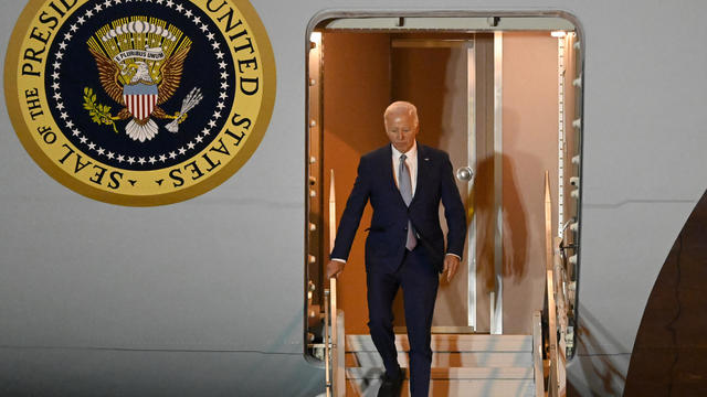 Biden attends shiva for Norman Lear while in Los Angeles for fundraisers