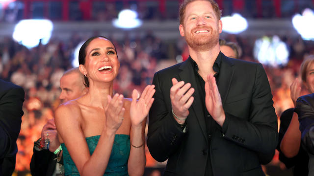 Prince Harry and Meghan Markle release virtual Christmas card