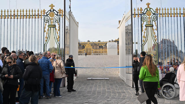 France police detain 13-year-old over at least 380 false bomb threats