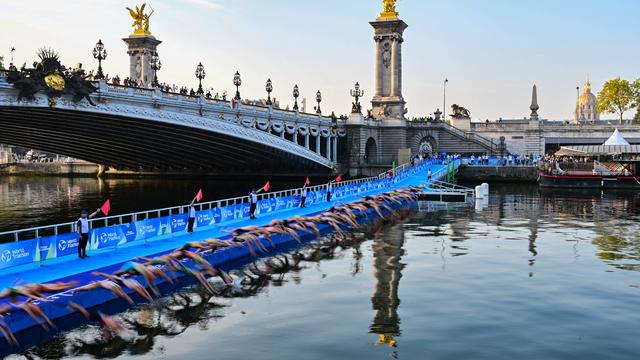 Water charity warns Paris Olympic swimmers face "alarming levels" of dangerous bacteria in Seine river