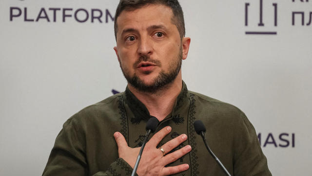 Ukraine's Zelenskyy says "we are preparing" for a major Russian spring offensive