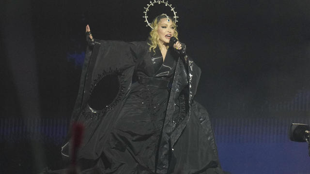 Madonna's biggest concert brings estimated 1.6 million to Rio's Copacabana beach