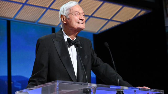 Roger Corman, trailblazing independent film producer, dies at 98