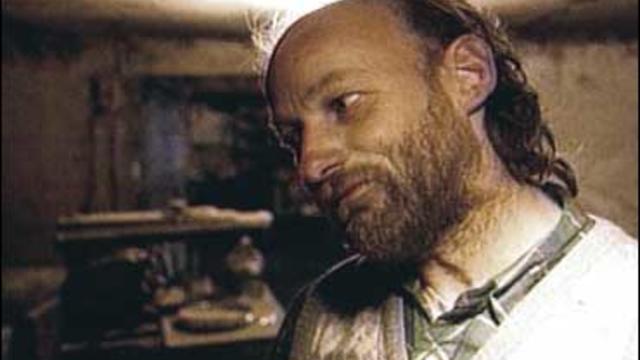 Canadian serial killer Robert Pickton, known for bringing victims to pig farm, dead after prison assault