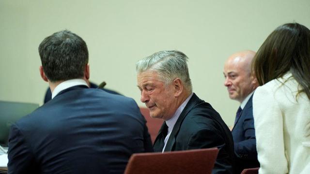 Alec Baldwin's involuntary manslaughter case dismissed in "Rust" shooting