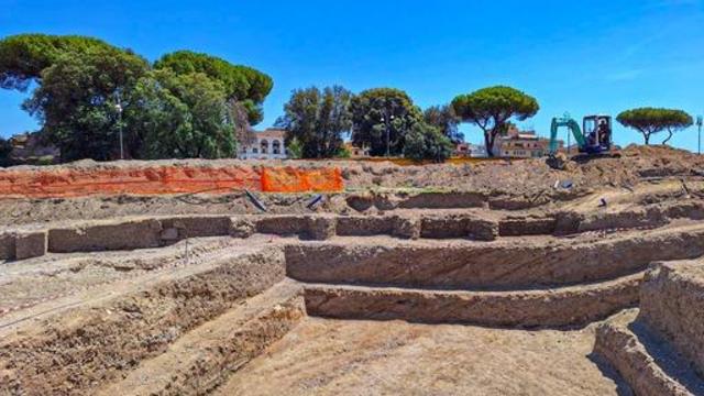 Remains of medieval palace where popes lived possibly found in Rome