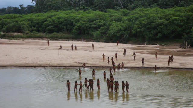 Photos show reclusive tribe on Peru beach searching for food: "A humanitarian disaster in the making"