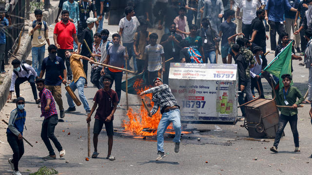 Bangladesh protesters furious over job allocation system clash with police, with at least 25 deaths reported