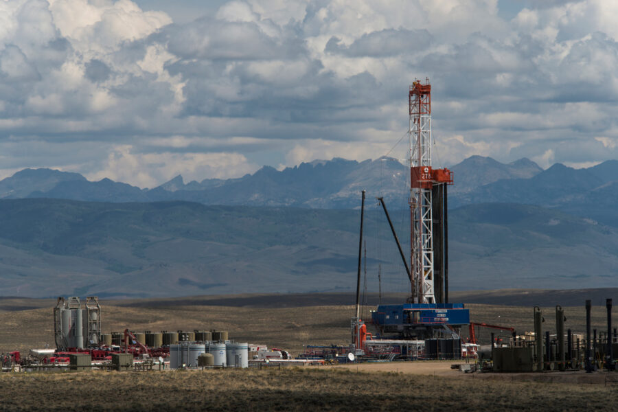 Judge Orders Oil and Gas Leases in Wyoming to Proceed After Updated BLM Environmental Analysis
