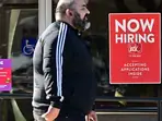 US companies to hire thousands of seasonal workers for holiday season