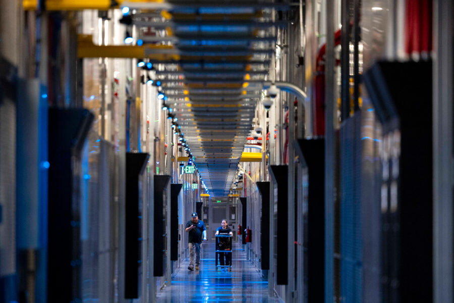 A Data Center Fight Touches on a Big Question: Who Assumes the Financial Risk for the AI Boom?